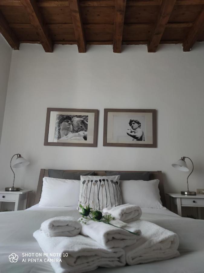 Dante's Relais Pensión Florencia